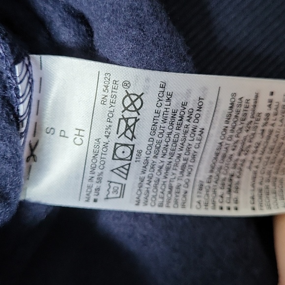 NWT! Navy Blue Daisy Print Sweatshirt! Size Small! - Picture 6 of 9